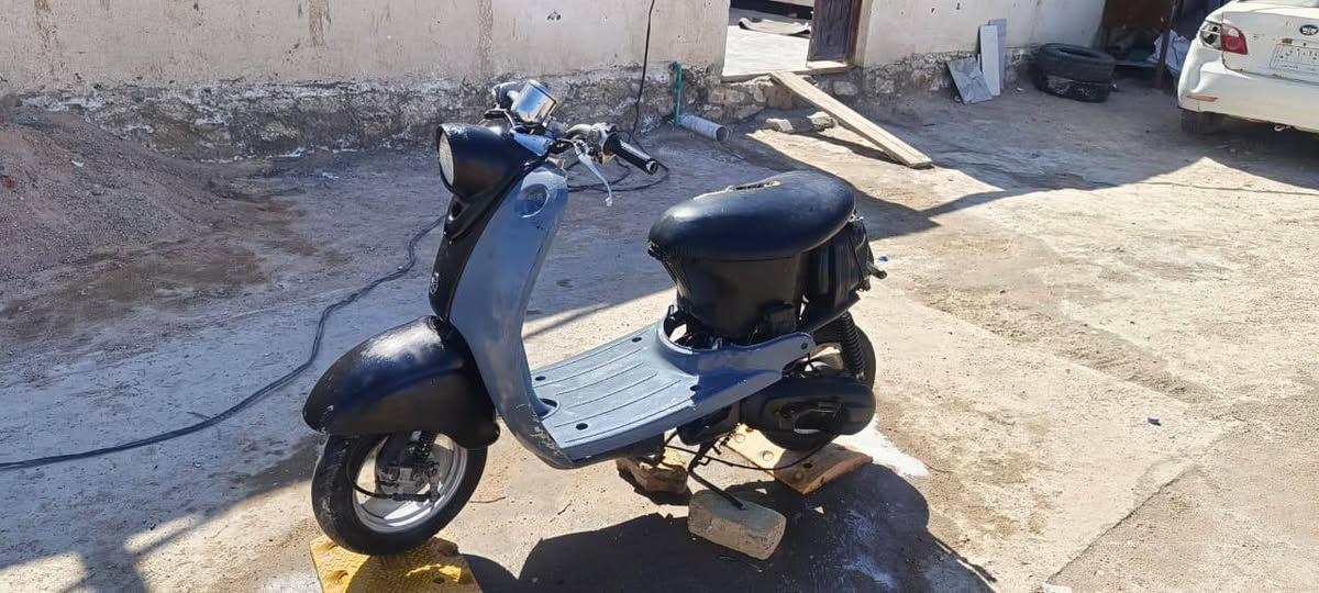 سلام عليكم دراجه البيع مراوس عادي كفراته موجودة شلعته قويه مكينته نضيفه مكينه جديدة مكاني ناصرية قرب جامعة ذي قار تاير جديدة دبلات جدد عوزه بس باتري تشتغل هندر سلف بس تربط الوايرات دبل الوره جديد سعر خاص موجودة عل وتساب هذه رقمي بي وتساب ***********
