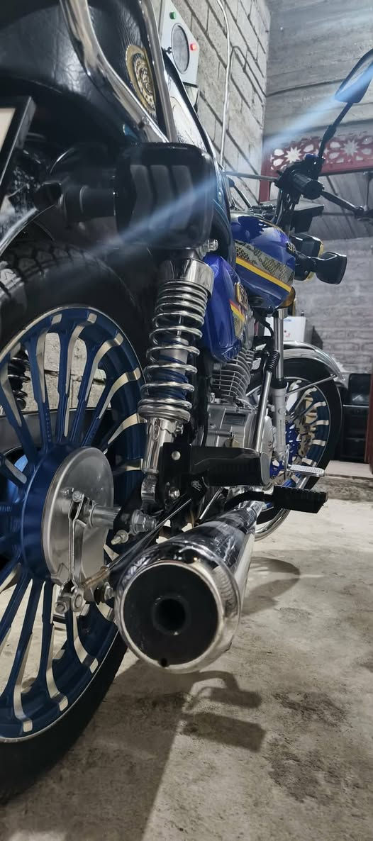 مكلف بل نشر ماطور سيفان موديل2025 بعده جديد وزيرو كلشي ماملعوب بي وضع شركه السعر750 وبي مجال للطيبين محرك 150 
مكاني حمام العليل 
***********
***********
