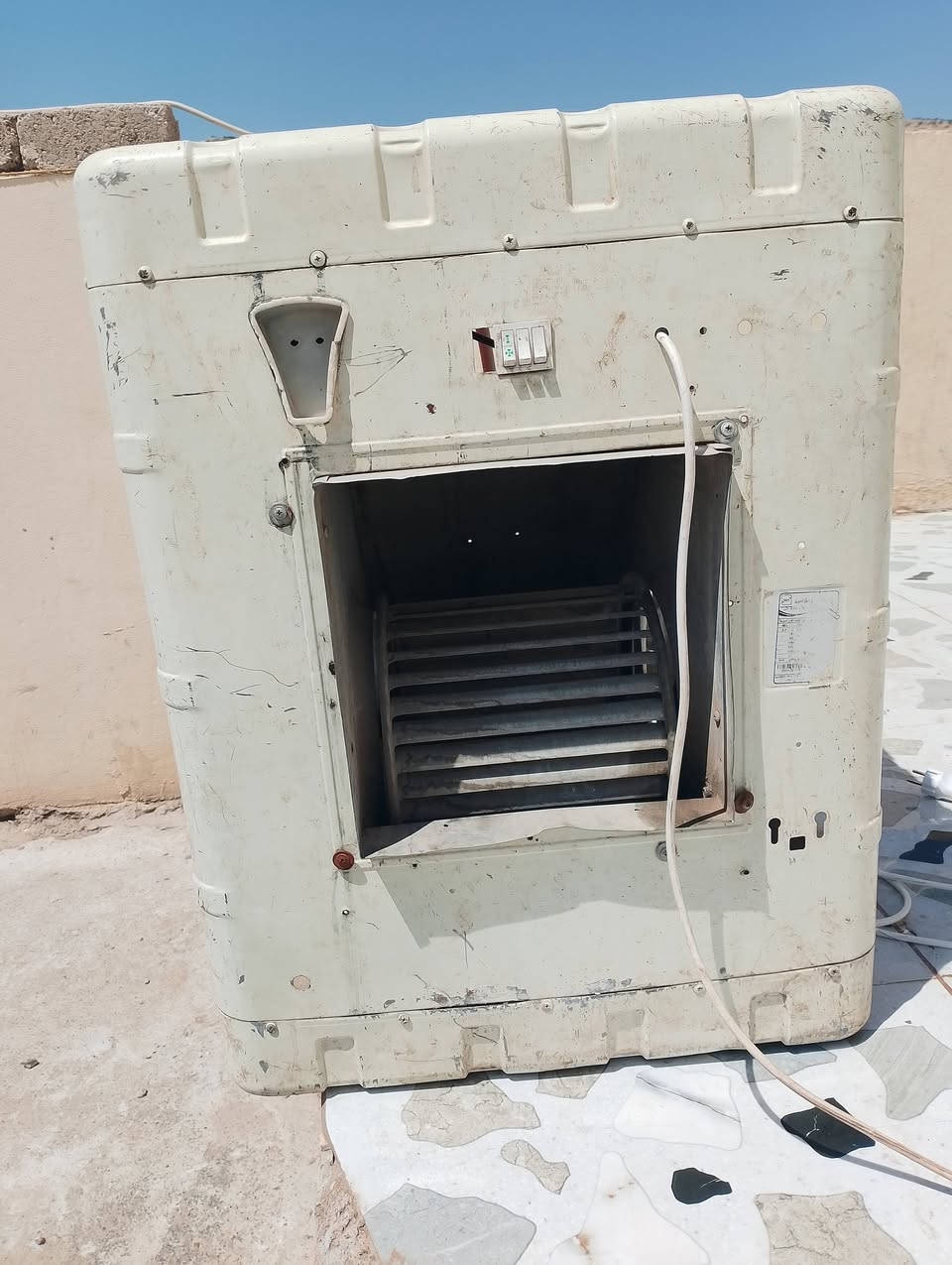 للبيع البيضا شغاله وذيج لا لوحده ب15 عنوان دهوك


**إذا كنت صاحب هذا الإعلان وتريد حذفه لأي سبب، رجاءا أرسل رسالة إلى الدعم الفني**