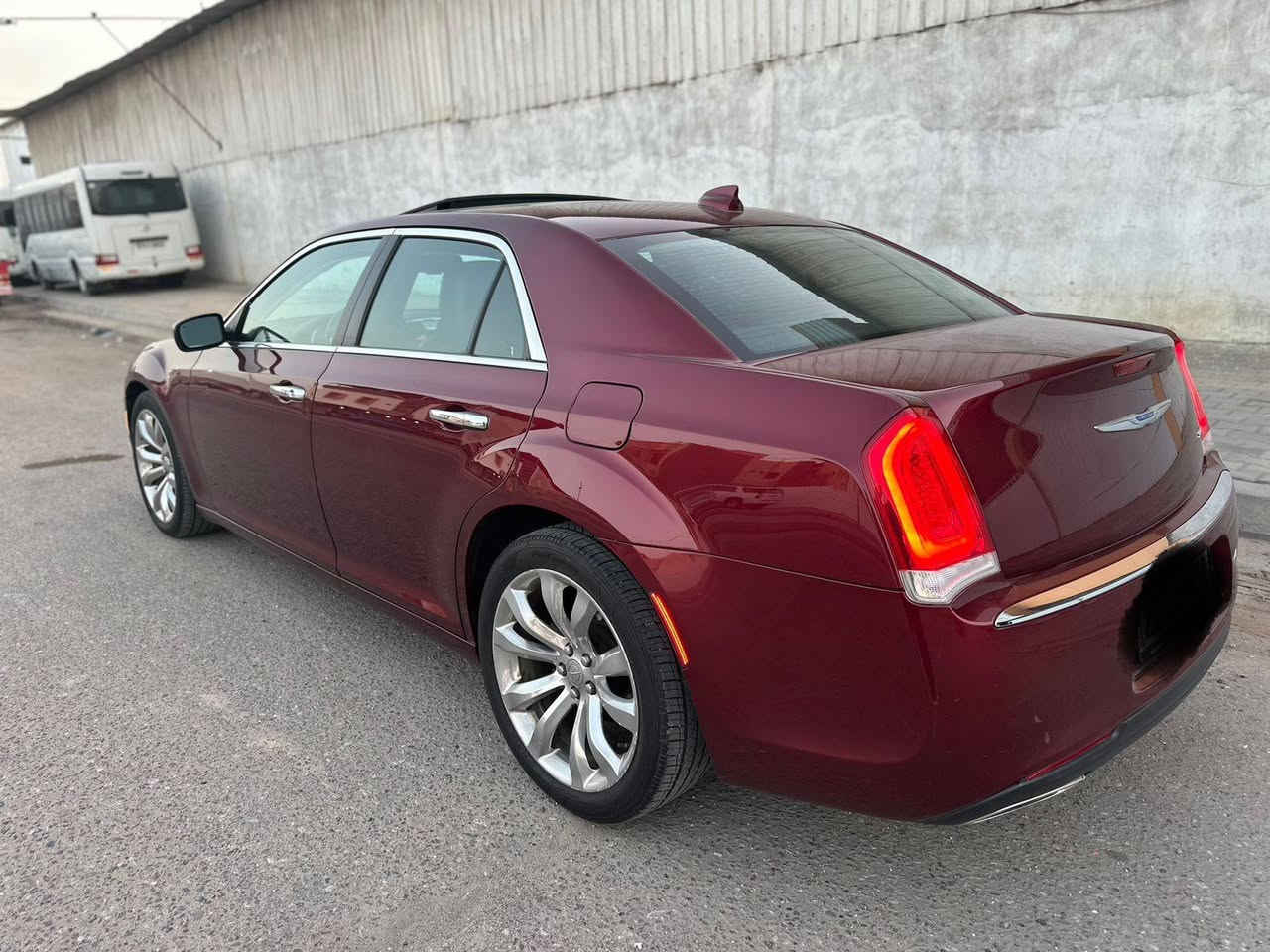 اوباما حاويه بدون كص موديل ٢٠١٩فول  C جاهزه على اخر حبايه حداديه طخم تاير تبريد مكانها بصره للبيع فقط بدون مراوس الشراي يتصل على راعيها سعرها ١٠٢
***********
