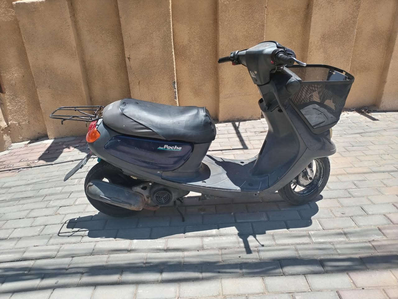 دراجه منغولي موديل 2003 نكره سلف محركه حلو سعرها ب250 وبيه مجال قليل للشراي للاستفسار ع الرقم ***********
