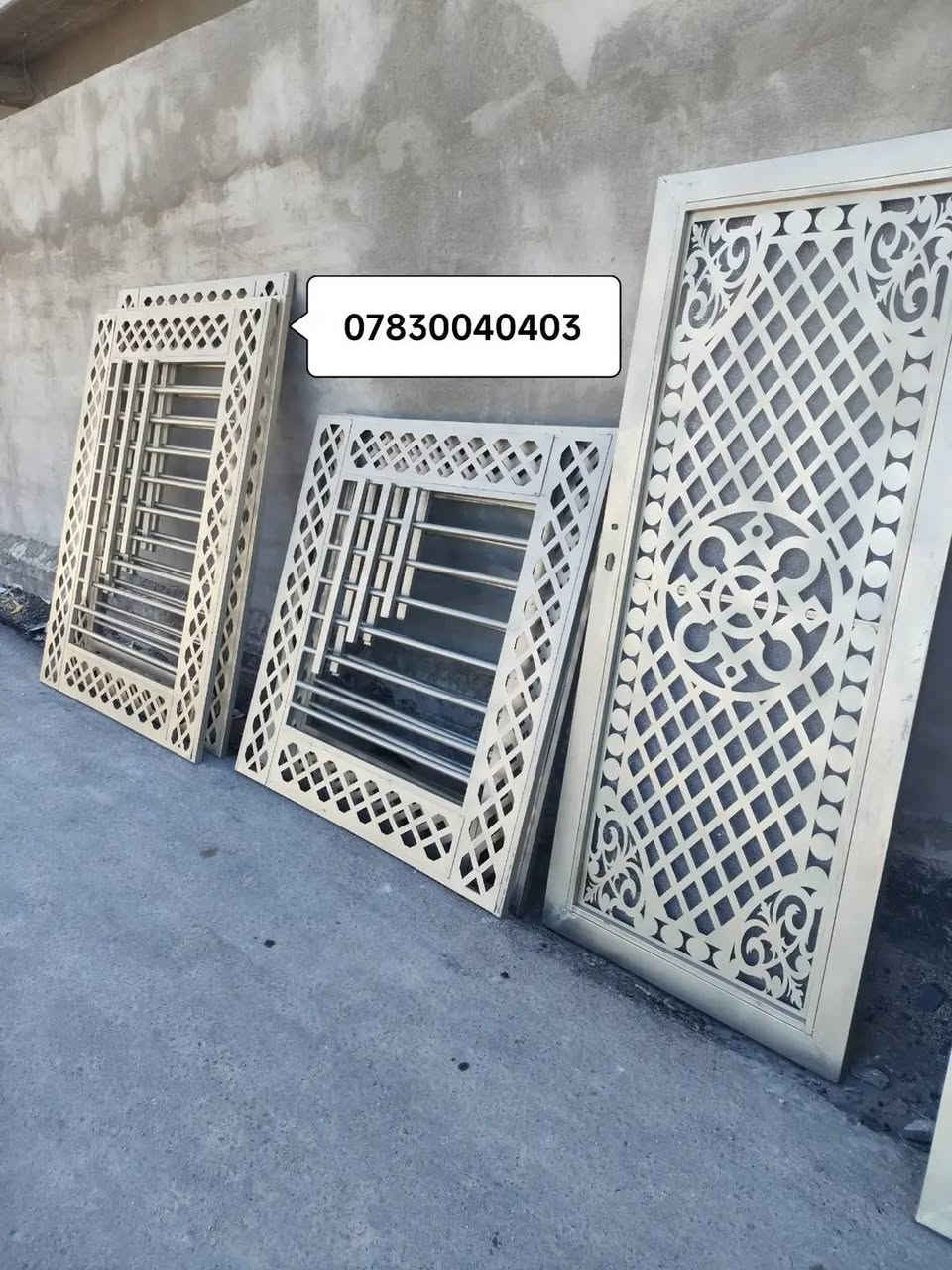 حدادة متنقله لعمل البيبان والشبابيك وعمل السقائف السندويج وسقائف الجينكو وصيانة البيبان القديمه وصبغ جميع انواع الحديد حدادة متنقله اجيك لباب البيت 
لعمل لخدمتكم ٢٤ ساعه 

***********
ابو عباس الحداد السماوا, المثنى
