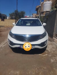 كيا سبورتج ٢٠١٢ رقم بغداد خليجي ماشيه ٨١ الف ٠٧٧٠٢٨٣٨٣١٥ السعر ١٥٣$
