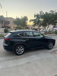 لكزز Nx موديل 2020 سياره جديده كلش  مكفوله من ضربه وصبغ وتبديل كلش حلو...