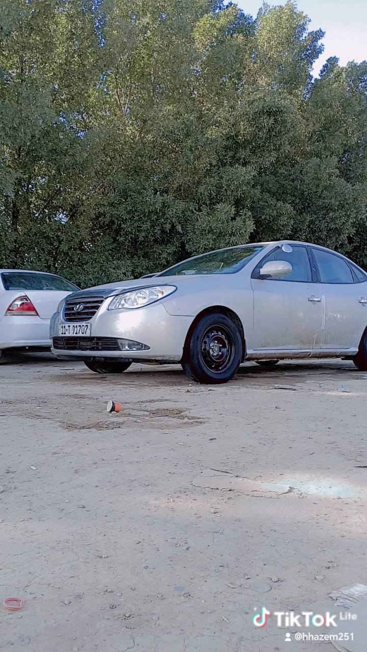 سلام ورحمة الله
سياره النترا مقدس موديل 2009
كير مكينه شرط جديد صدر ممتاز 
باتري جديد بيه بيه جاملغ يمنه بدل أثر جراد
وبيه شويه بدواسه صبغ اليمنه سياره حلوه 
 105
وبيه مجال اتصل ***********وتساب
