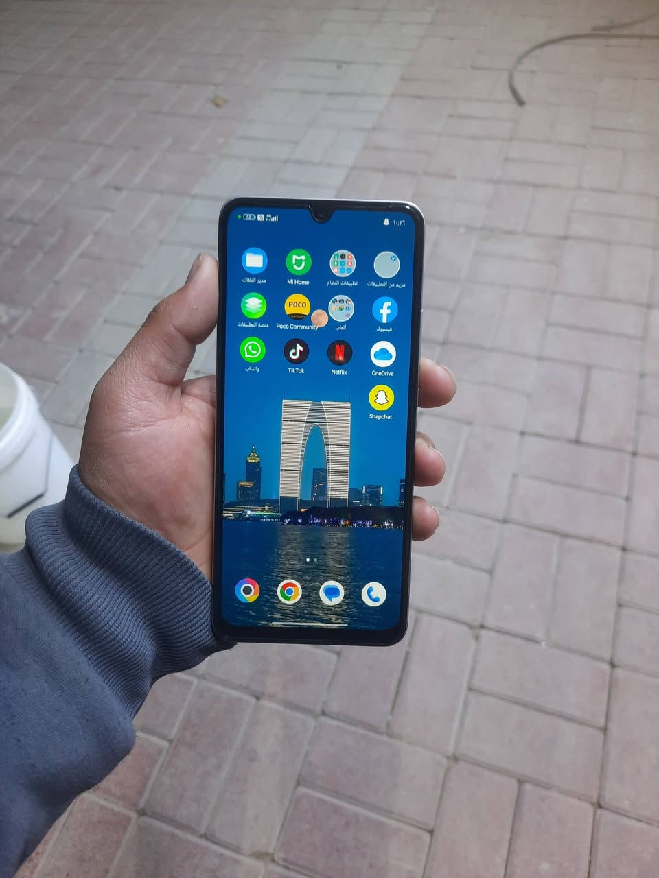 بوكو سي 75  جديد كارتون وشاحنه موجودات ذاكره 256 مراوس عندك جهاز مراوس اتصل ع رقم ***********
