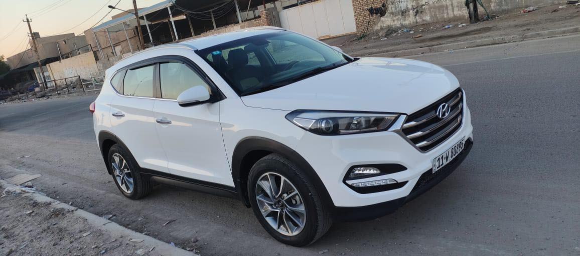 توسان خليجي 2018
رقم بغداد الجديد بسمي 
هزه سنويه جديدة
يدات نيكل
شاشة كبيرة
كاميرا خلفية
مري شفط مع اشاير
لد نهاري
تحكم ستيرن
كشنات جلد
الارضيه مغلفة جلد
تطعيم الداخل صاجي
اثلاث وضعيات قيادة (سبورت,عادي,ECO)
تبريد قطعتين
جاملغ وبنيد ودعاميه صبغ
مكان السيارة بغداد المشتل
السعر ١٥٧ وبيها مجال قليل
ماشيه ١٣٨ولاستفسار ***********
