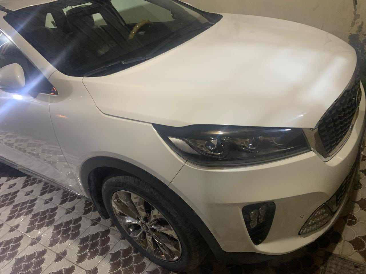 السلام عليكم  سورنتو خليجي للبيع ٢٠٢٠ مكفوله كفاله عامه من كلشي والسونار مرجوج بل صور السعر ٢٦٥ للاستفسار الاتصال ع الرقم ***********
