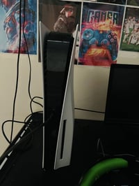 شباب 1_ميز كيمنك السعر 100 نضافة 100‎%‎ 2_ بلي ستيشن 5 فات مع جوستكسن ...