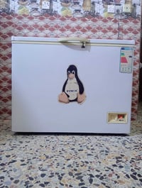 مجمدة • ١٢ قدم • نضيفه جداً