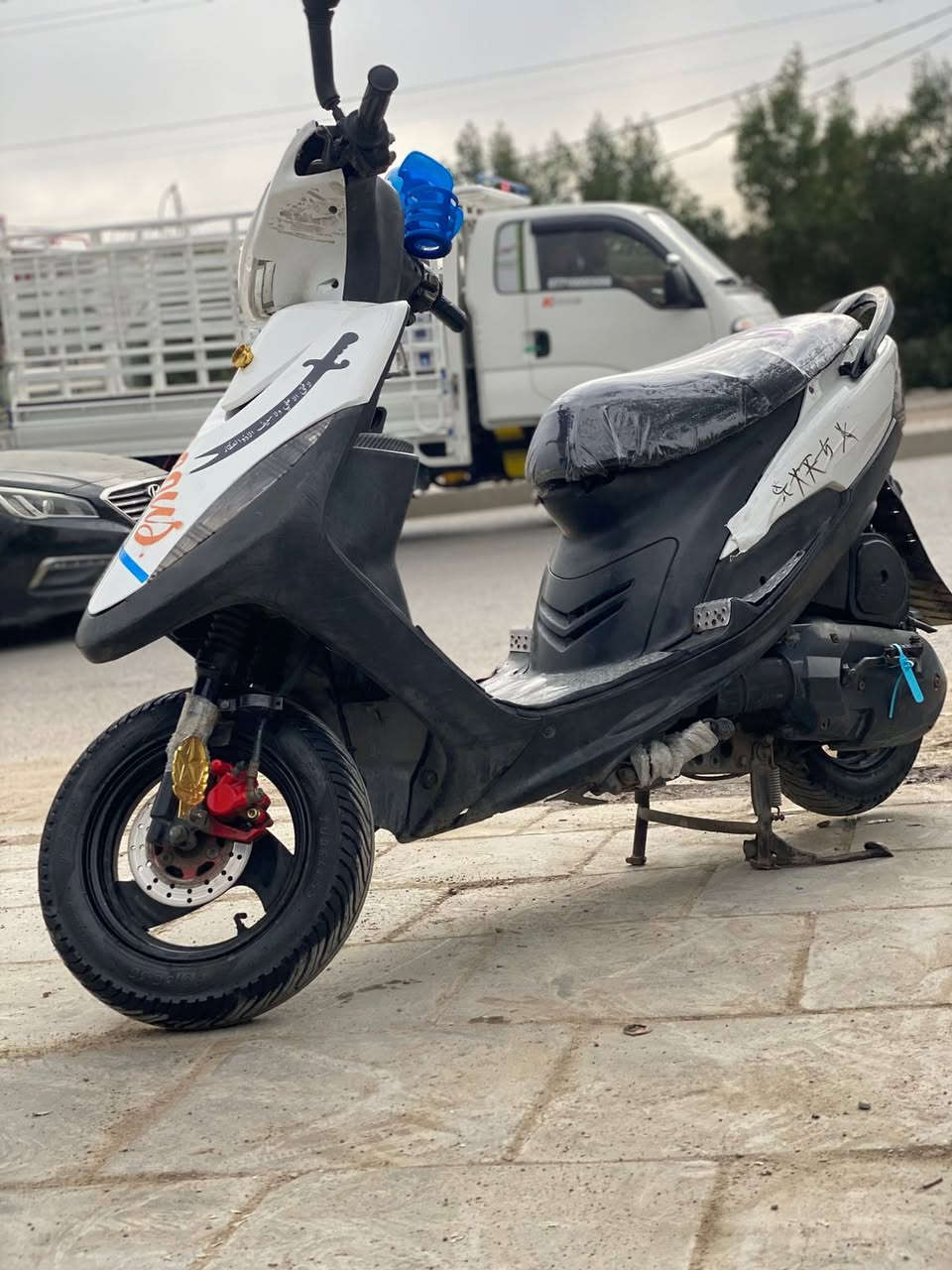 مكلف بل نشر دراجه ماكس عدله ١٢٠. مكينه بلاديه كفرات كلهه مختمه شغاله سلف وهندر دراجه نضيفه حيل مابيهه نواقص اوراقهه موجوده الدراجه كلش واضحه بل صور السعر 600 العنوان بغداد تقاطع الدرويش الشراي يتصل راعي الدراجه ***********
