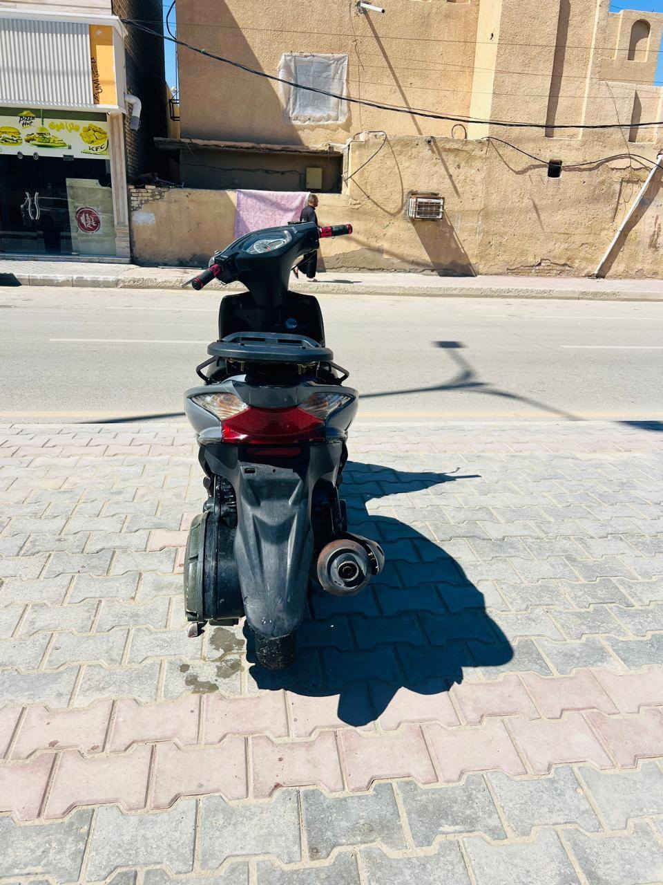 السلام عليكم دراجه ادرس ياباني للبيع الرقم خدمه ***********
