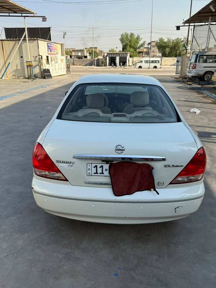 نيسان سني ياباني ٢٠٠٨مكينه  كير مكفول تبريد ثلج سياره خير من الله جاهزه من كلشي تخم تاير  فقط بنيد مدل بدون حادث وشويه بارد بل جاملغ   اليمن سونار موجود هزه جديده بسمي تحويل ثاني يوم  السعر ٩٢وبيهه مجال العنوان بغداد الحسينيه ***********
