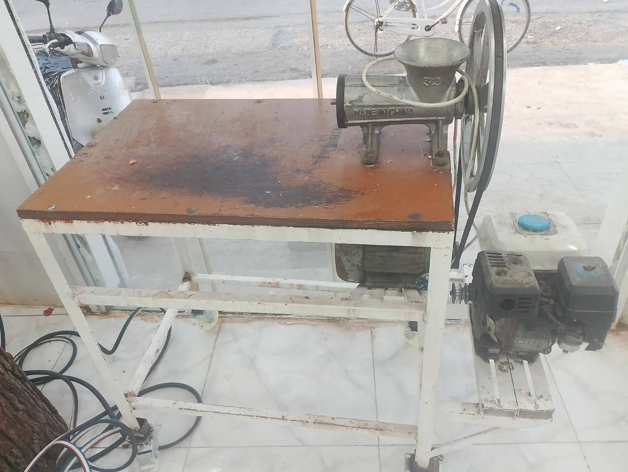 مكينه ماطورين واحد كهرب واحد بنزين ادفع سعر مكاني موصل جانب الايمن


**إذا كنت صاحب هذا الإعلان وتريد حذفه لأي سبب، رجاءا أرسل رسالة إلى الدعم الفني**