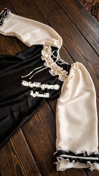 دلي عباس • خياطة نسائية • حسب الطلب