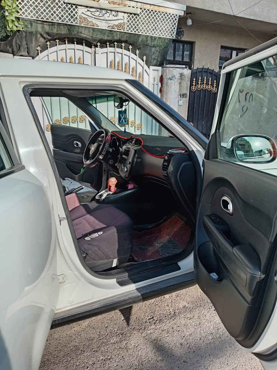 كيا صول للبيع امريكي موديل 2016للبيع رقم بغداد حادث جاملغ امامي الموقع بغداد شهداء البياع الرجاء الاتصال ع الرقم انا مكلف ب البيع 
***********ابو طه بغداد, العراق
