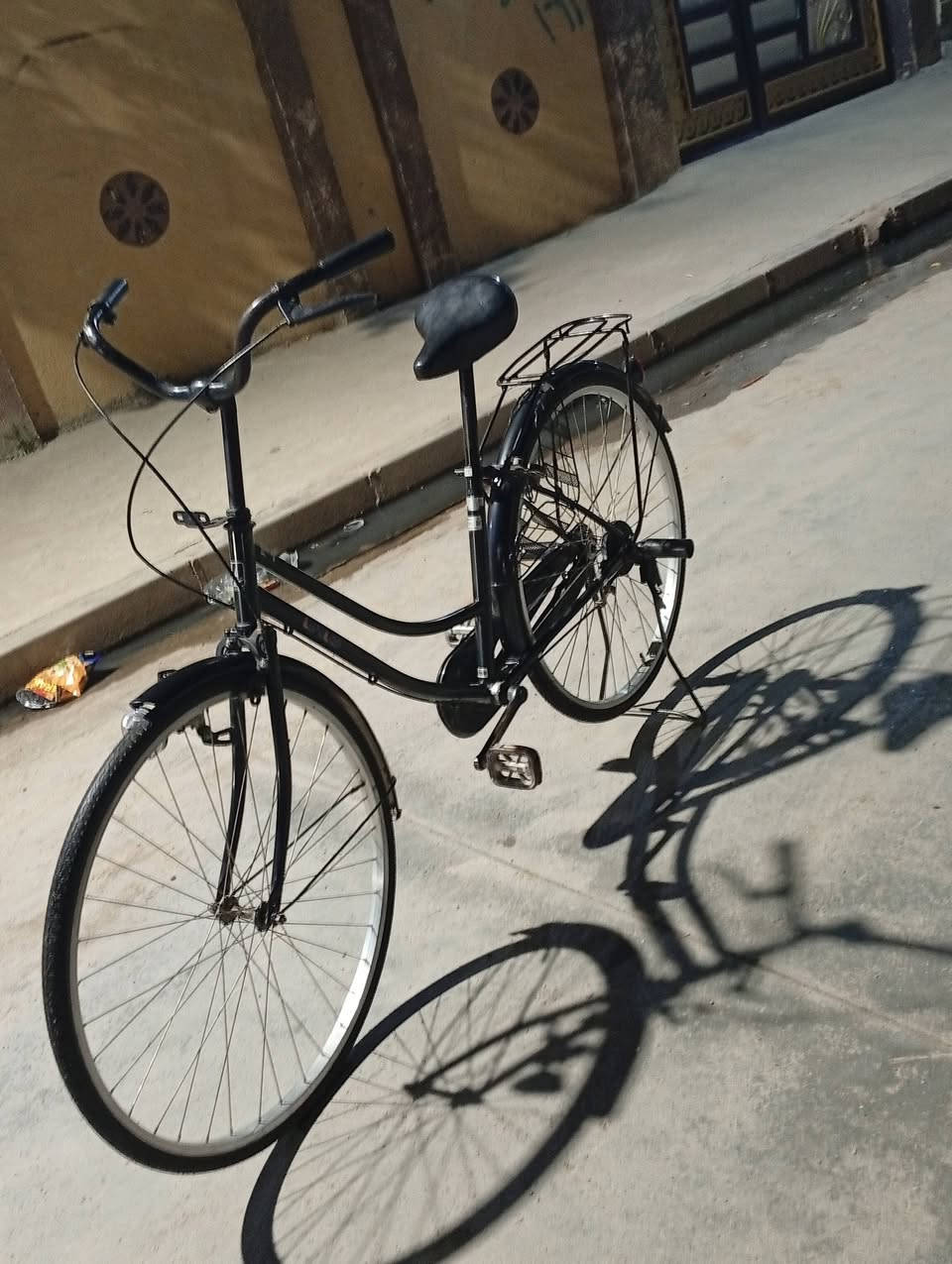 بايسكل للبيع حجم 26 موديل 2021السعر 85 واتساب: ***********
