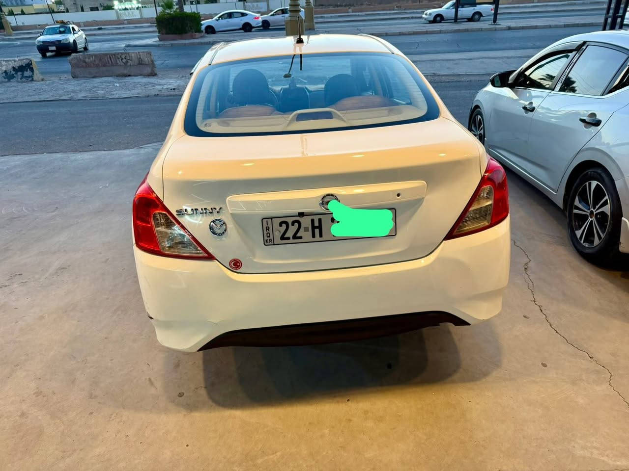 سني هندي موديل ٢٠٢٢ ماشي ٦٧ الف كم موصفات  اعتياديه بيها صبغ  كلش بسيط على كد اشويه بل لباب اقل كلش بسيط كفاله  عامه من كلشي شرط الفحص العنوان صلاح  الدين  تكريت  السعر(102)$ وبيها  مجال  بسيط الاستفسار ***********

