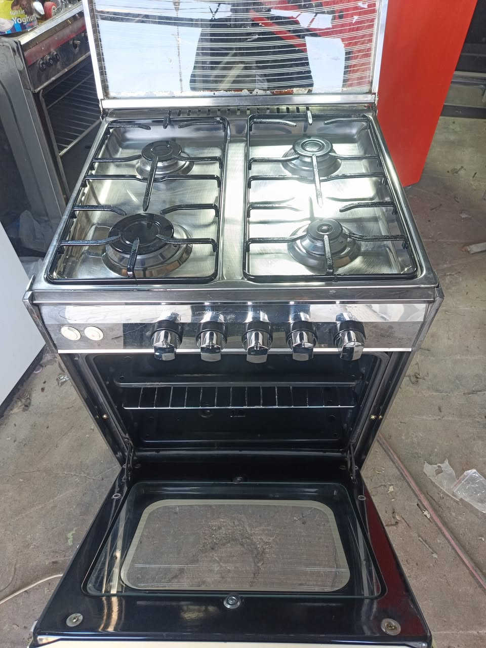 طباخ مصري للبيع الباب الاول مكفول نار وفرن ونظافة العنوان كربلاء الامن الداخلي الشارع العام مقابيل فرن الصمون الؤلؤه الشراي يتصل على الرقم ***********
