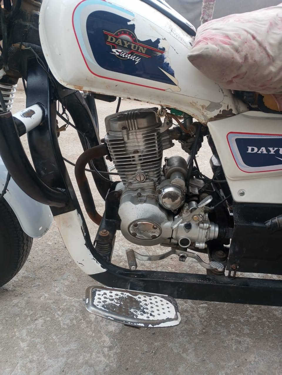 ستوته للبيع مديل 22  اوراق اصولي احولك من وكيل مكينه مامفتوحه اكسن لطش وياله جدد نضيفات شرط لا صبغ ولا لحيم لابدي ولا شاصي كهربائيات شغاله  مبدل بس كلاجات مكاني ناصريه مركز سعر 2100 وبيه مجال حك الجيه  استفسار وتساب بيه ***********
