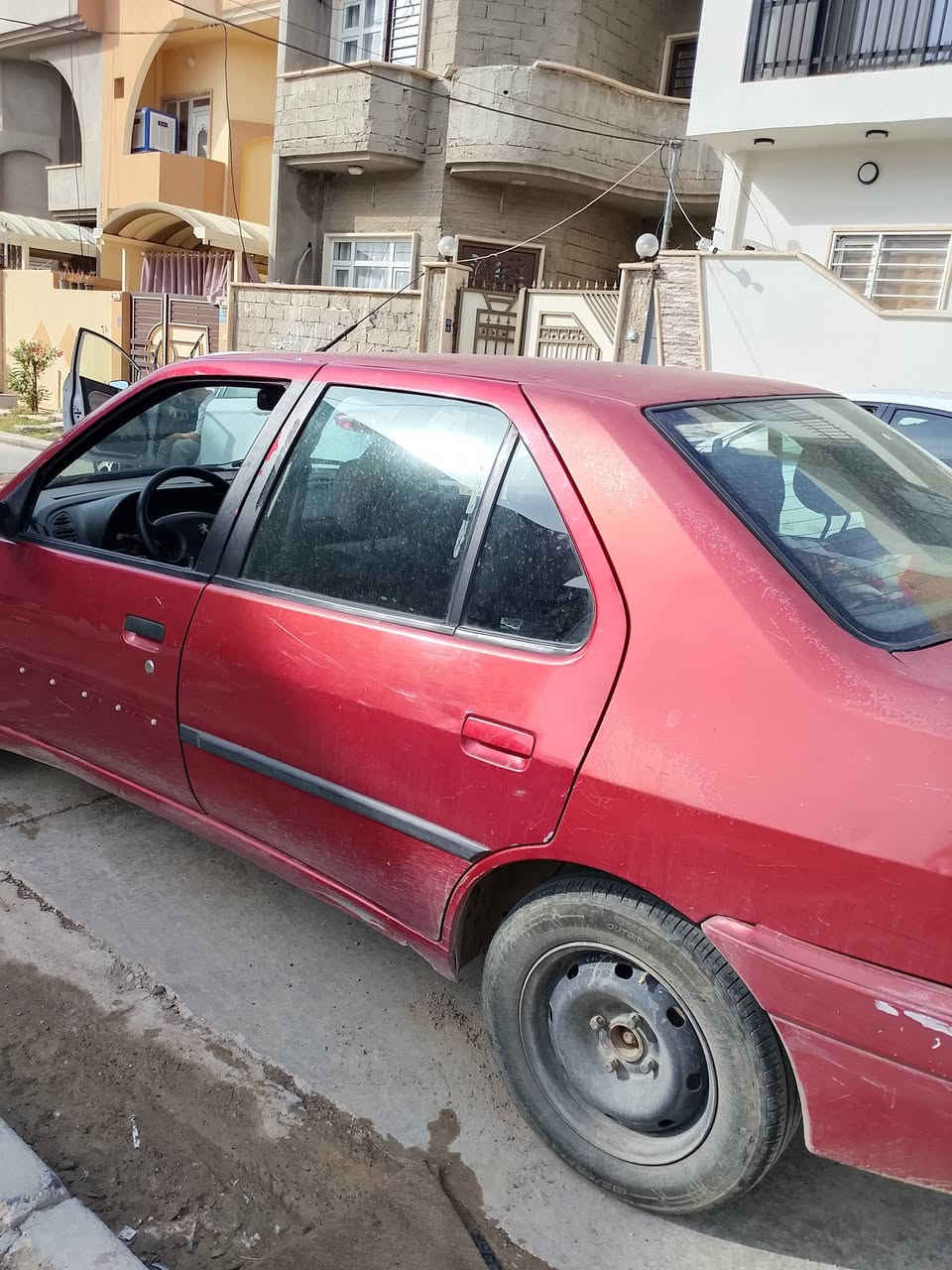 للبيع بيجو ٣٠٦ رقم بغداد دولي سيارة جاهزة مكينة جديدة كير كلج وعينة وبولبرين جديد صدر جديد تبريد شغال اربع جامات كهرب راديتر جديدة مابيها جطلات سيارة ترايها كلش حلو مكاني موصل للاستفسار عل خاص


**إذا كنت صاحب هذا الإعلان وتريد حذفه لأي سبب، رجاءا أرسل رسالة إلى الدعم الفني**
