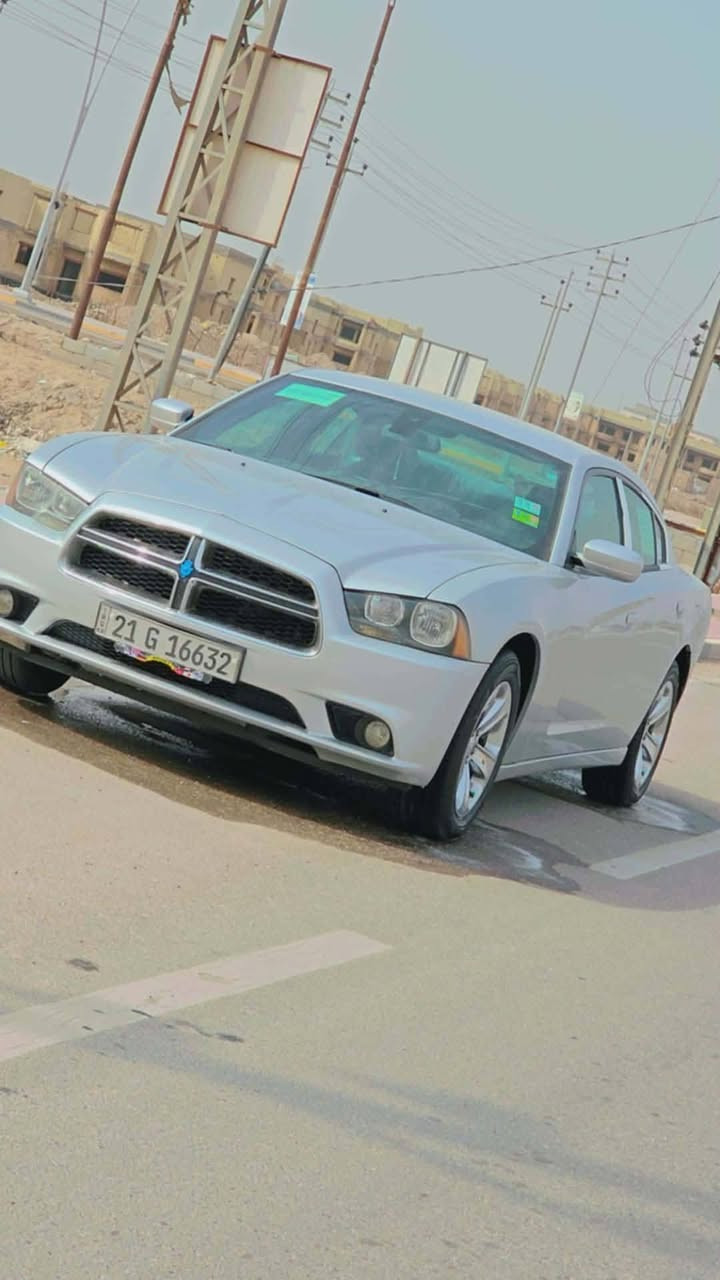 سلام عليكم جارجر ٢٠١٢
للبيع جهازه من كلهن 
بمسي تفاصيل كله بالمنشور 
سياره جديده بمعنى الكلمه
وسياره كفاله من الضربه والفتح
فقط صبغ والسونار موجود بالمنشور 
السعر ١٥٥ وبيه مجال المكان الديوانيه عفك 
*********** خبر وانا خادم
