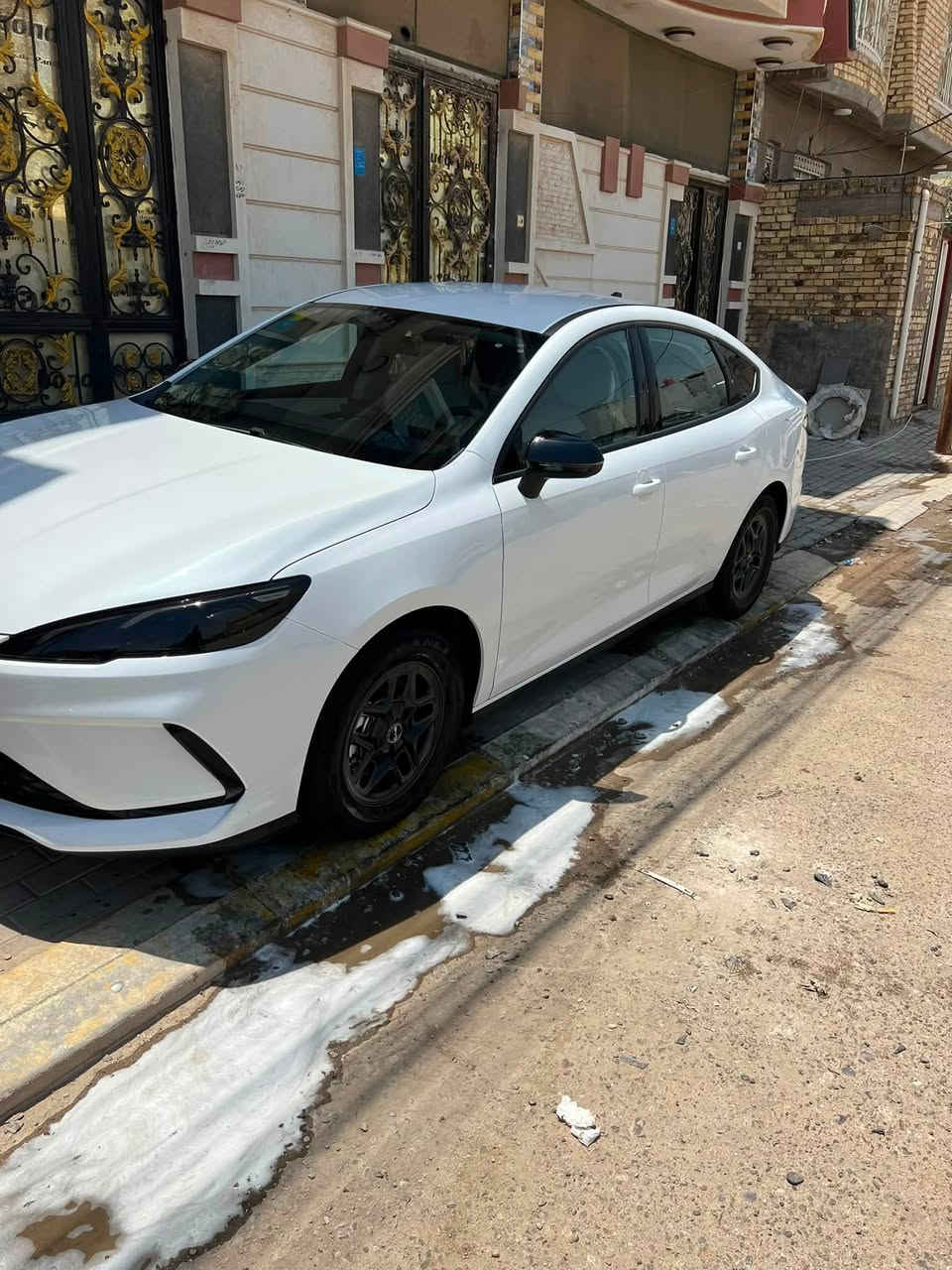 سلام عليكم
بي وأي دي سيل 05

مرقم بصره حره تحويل 

ماشي 4000

كفاله عامه سياره جديده 

سعر 126 قفل

للاستفسار
 ***********
