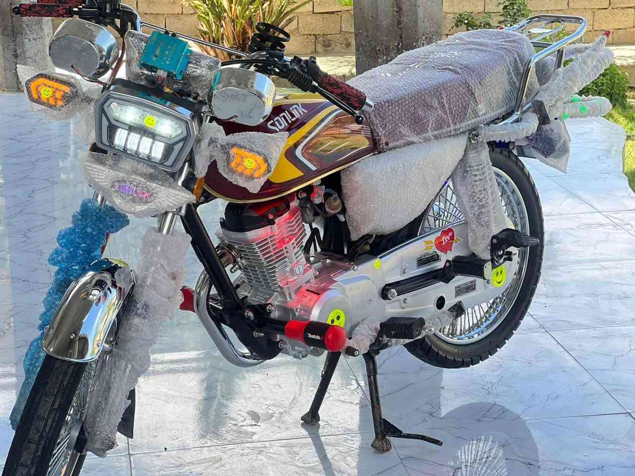 سلام عليكم دراجه للبيع موديل 2025مابيها اي نقص محرك كير شرط الستفسار ***********
