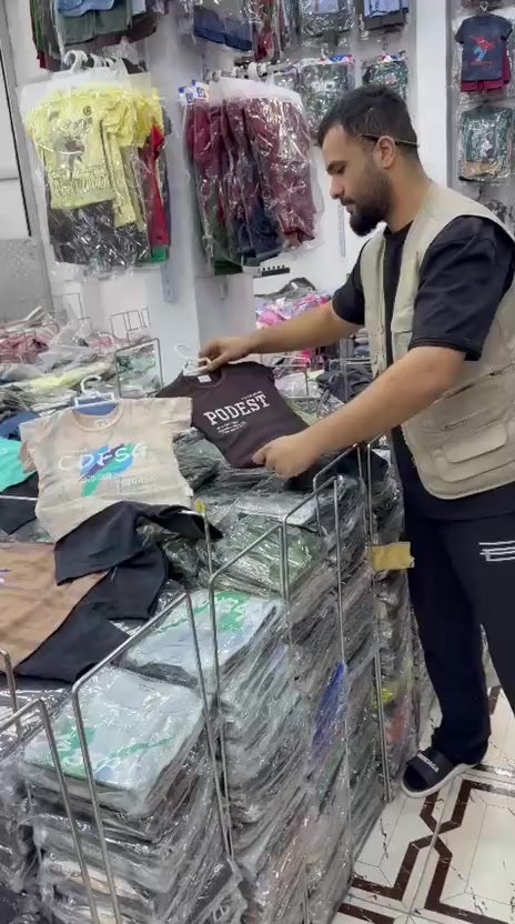 تراك ولادي اوربي 
قياسات 55.65 
سعر درزن 24 ✅


**إذا كنت صاحب هذا الإعلان وتريد حذفه لأي سبب، رجاءا أرسل رسالة إلى الدعم الفني**