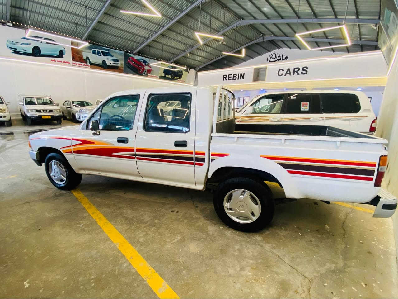 تویوتا   یابانی 1989 بەشەرتی  گێر ومەکینە  و ئەکسل و ھەموگیانی  بەشەرت سنە تازە  بە سەرچوە  ژینگە ی پێشتری دراوە   سەیارەکە زۆرجوانە مالێ دۆستە  ھیچ  لێدانی  نیە  پە م عامەلە سەر ساخی 
سعری 42وەرەقە کمیک مجال
***********
*********** كويسينجاك, أربيل
