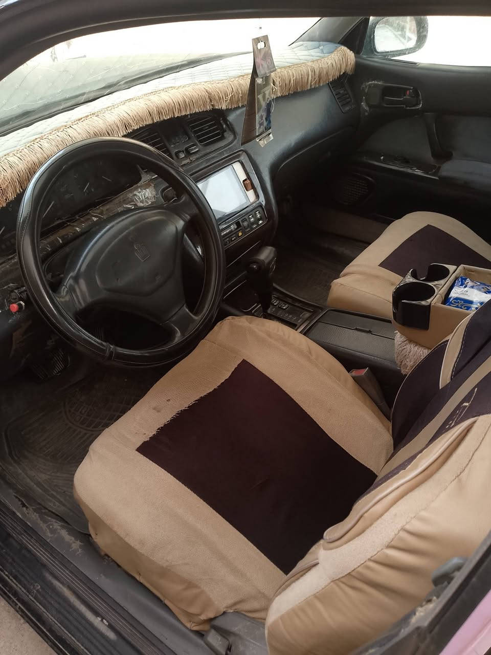 بطه متصل زيتوني
موديل 1992
محرك2500
باور شرط تدفئه كهربائيات كلها شغاله
 باتري جديد تواير زينات داخلها نضيف
قفل مركزي شرط مامگصوص
رقمها فحص نينوى اخضر
بيها سنويه بيضه 
ملاحضه الشرعي مسافر لاوكاله ولا تحويل 

بيع عل وضعها نقد يرهم قساط مع ضمانات 
 
خابرني أو رسلني وتدلل هذه رقمي***********
