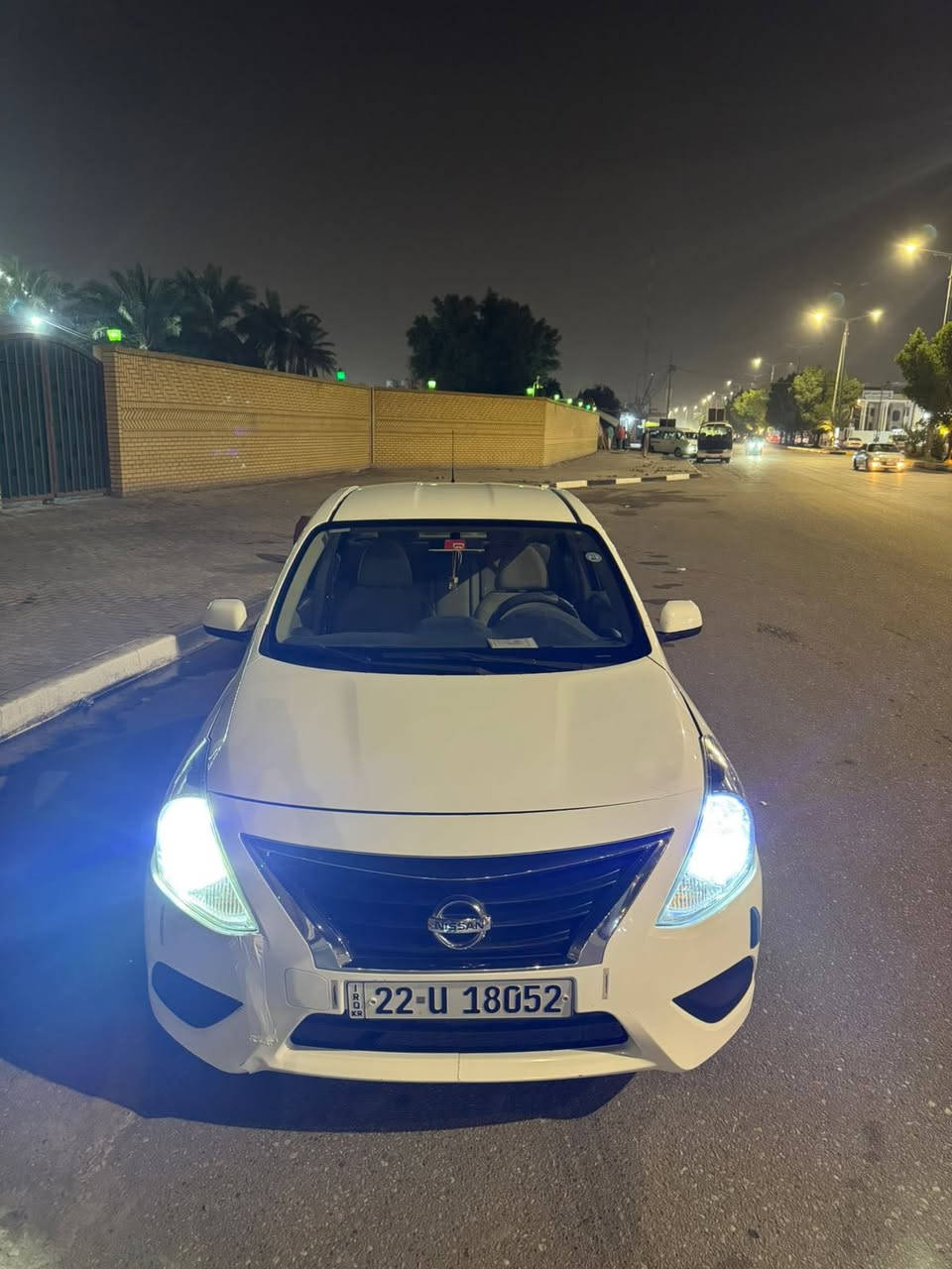 ((نيسان سني هندي مديل 2023  ))
هندي ابو لبليتة زركة 
( رقم أربيل دولي  تحويل وكالة بسم شركة  ) 
🚙(سيارة بيها مدكر خلفي صبغ + طخة ع وضعها بسيط ))
          باقي مكفول كفالة عامة كلش 
((ماشية .20 .كليو متر سيارة جديدة وجاهزة من كلشي جاهزة ))
      ((السعر 117 وبيها مجال ))
     ..واحلى من صور .. بهواي 
..العنوان البصرة المعقل ..
 ..رقم هاتف 📞 ‭ ***********
