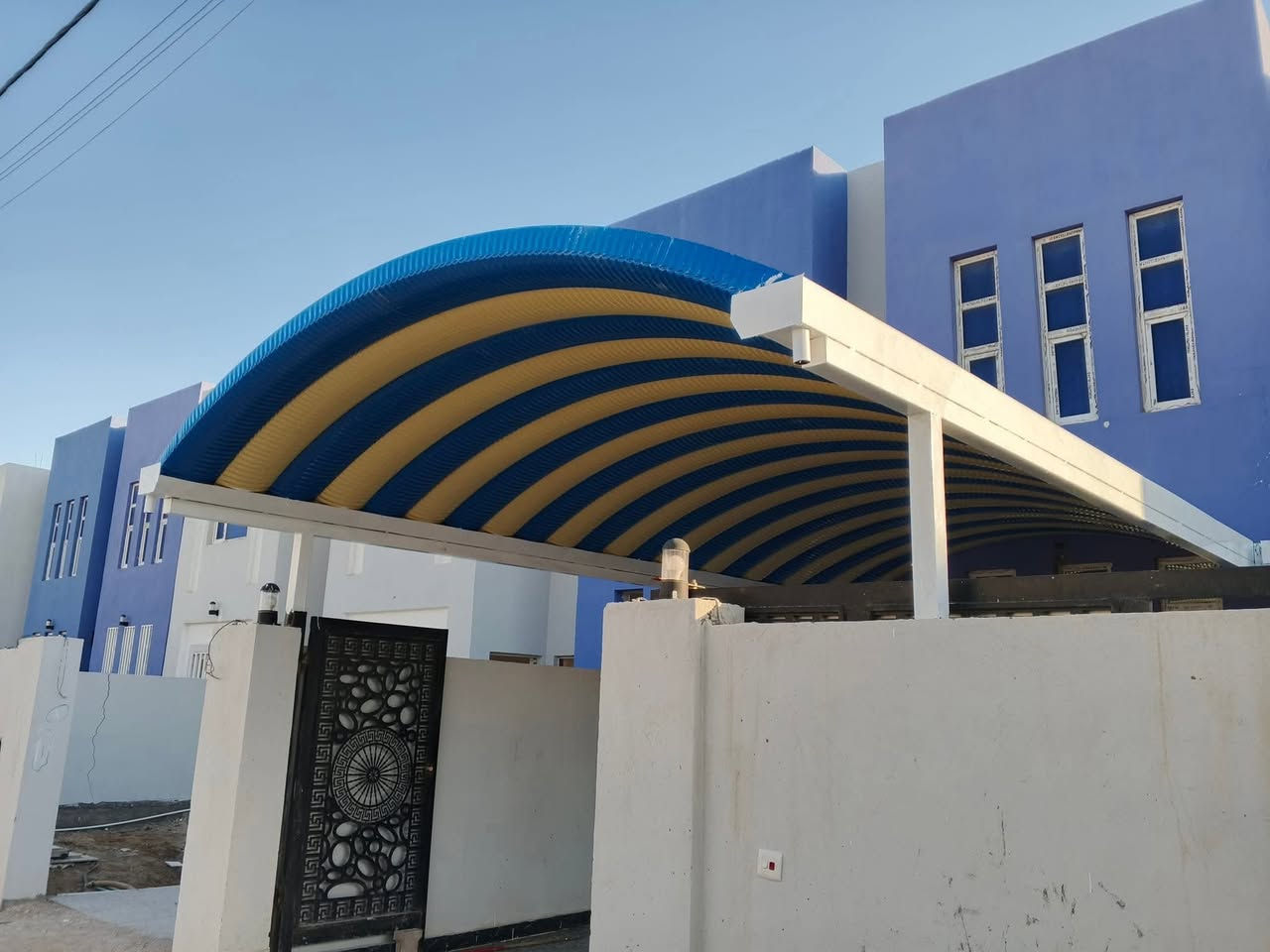 عرض لحك متر ٢٥ الف فقط كلة علينة كيسبان والحديد وصبغ وعمل جاهز سعر متر ٢٥ الف فقط كيسبان ٠٥ سواقي ٢ ملم بوري مربع ابو ٣ صبغ كامل  لحك عرض تعهد ١٠ سنوات *********** أو خاص بإدارة محمد الركابي
