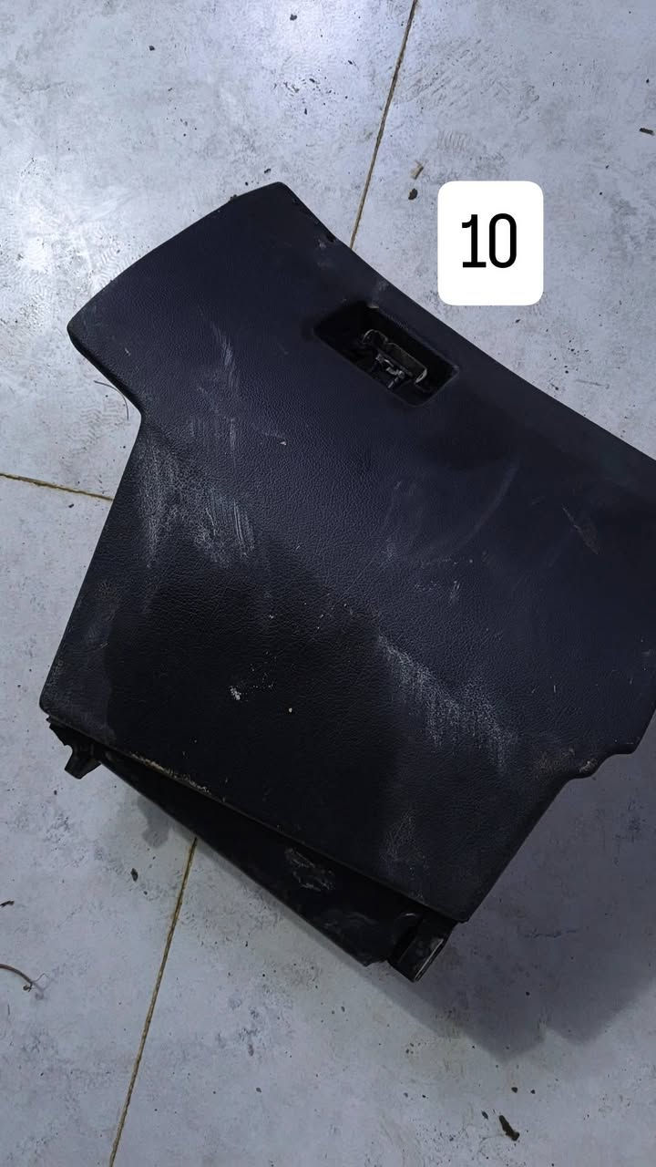 غراض بي إم 525 للبيع 
العنوان موصل جانب الايمن***********
