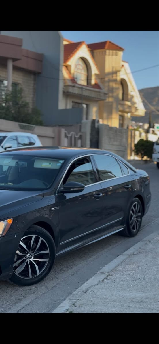 باسات 2017 RL محرك 18 ما مفتوح بشرط 
سياره جديد بسمي رقم سنوي جديد 
تحويل وكاله بشرط بدون حادث دعامي بدون صبخ فقط جاملخ خلفي و باب كلير امريكا 
بدون ارباك بدون دواخل بشرط 
بس كلير 
سعر 124$ 
مكاني دهوك 
2 ورقه غرامه نزل من سعر 
رقم موبايل *********** زاخو, دهوك
