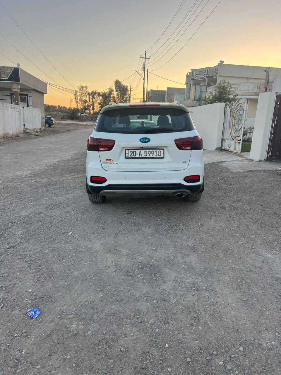 سلام عليكم سورنتو للبيع موديل 19 خليجي فول مواصفات عدا الفتحه كشنين كهرباء مري شفط  جنطه كهرباء بصمه كامره دواره مكفوله كفاله عامه سونار مرفق بل منشور رقم ديالى انكليزي بسمي 6 سلندر مكان ديالى تقاطع القدس الاسود  الهاتف ***********
