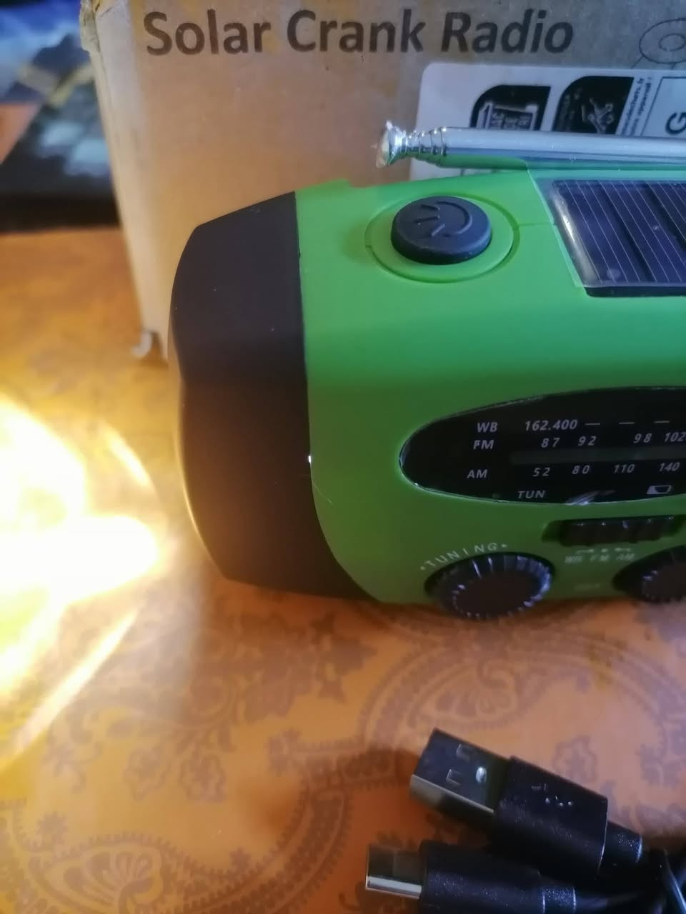 راديو الطواريء متعدد المهام متوفر 
توصيل موجود


**إذا كنت صاحب هذا الإعلان وتريد حذفه لأي سبب، رجاءا أرسل رسالة إلى الدعم الفني**