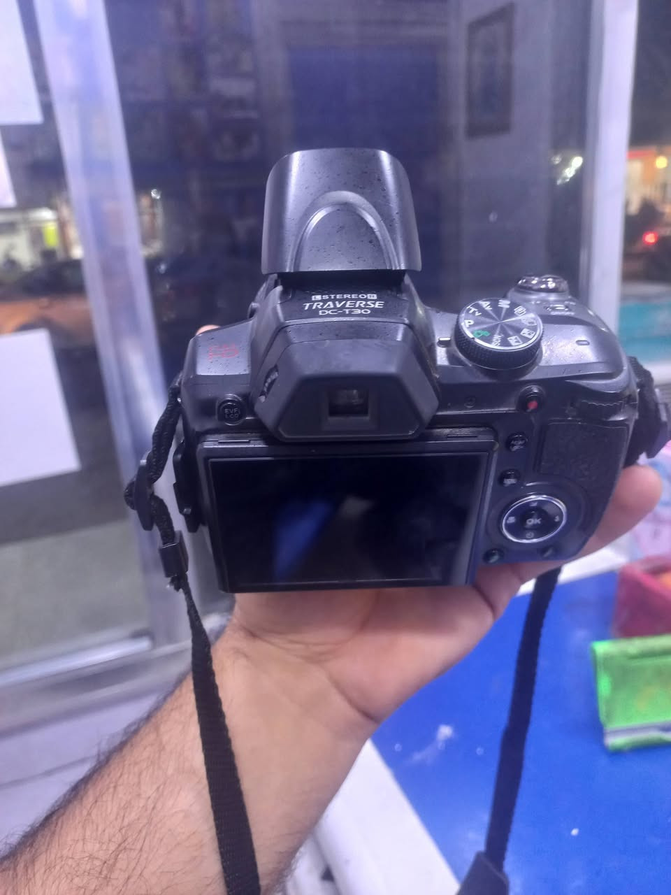 كامره للبيع هاير T30 كامره جديده استعمال شخصي
مواصفات كامرة Haier DC-T30:
دقة التصوير: 12 ميگابكسل
نوع الحساس: BSI CMOS
الزوم البصري: 30×
تصوير الفيديو: Full HD
مثبت صورة بصري لتقليل الاهتزاز
شاشة LCD قياس 3 إنچ
فلاش داخلي، وتدعم فلاش خارجي
أوضاع تصوير أوتوماتيكية ويدوية
بطارية قابلة للشحن سعة 2000mAh 

السعر 125 
***********
