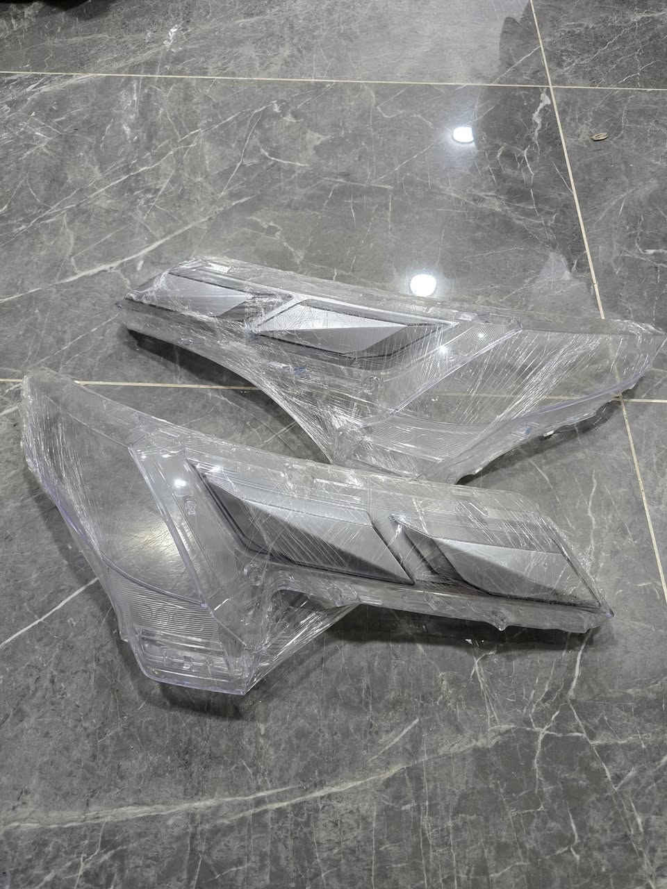 وصول حديث 
قطع غيار بلسايد 
طوك جاملغ امامي لماع اسود وابيض (خاص بالكالكراف) 
طوك جاملغ خلفي لماع
اشارة مراية جانبية 
قبق بانزين 
نيكلات ابواب مؤشرة بالصور 
ظهر لايت الفوك 
جام لايت الفوك 
بطانة بنيد جديد وكالة 
طبلة خلفية جديد وكالة 
قامة خلفية جديد وكالة 
مبخرة وكالة 
قبق ولفات وكالة 
كيس كير وكالة 
قبق تايم كيس وكالة 
حاضن راديتر وكالة 
ماطور كير وكالة 
كيلون جنطة شفط جديد وكالة 
مكاني بالحلة 
للطلب والاستفسار التواصل على الخاص 
تحياتي للجميع 
***********
