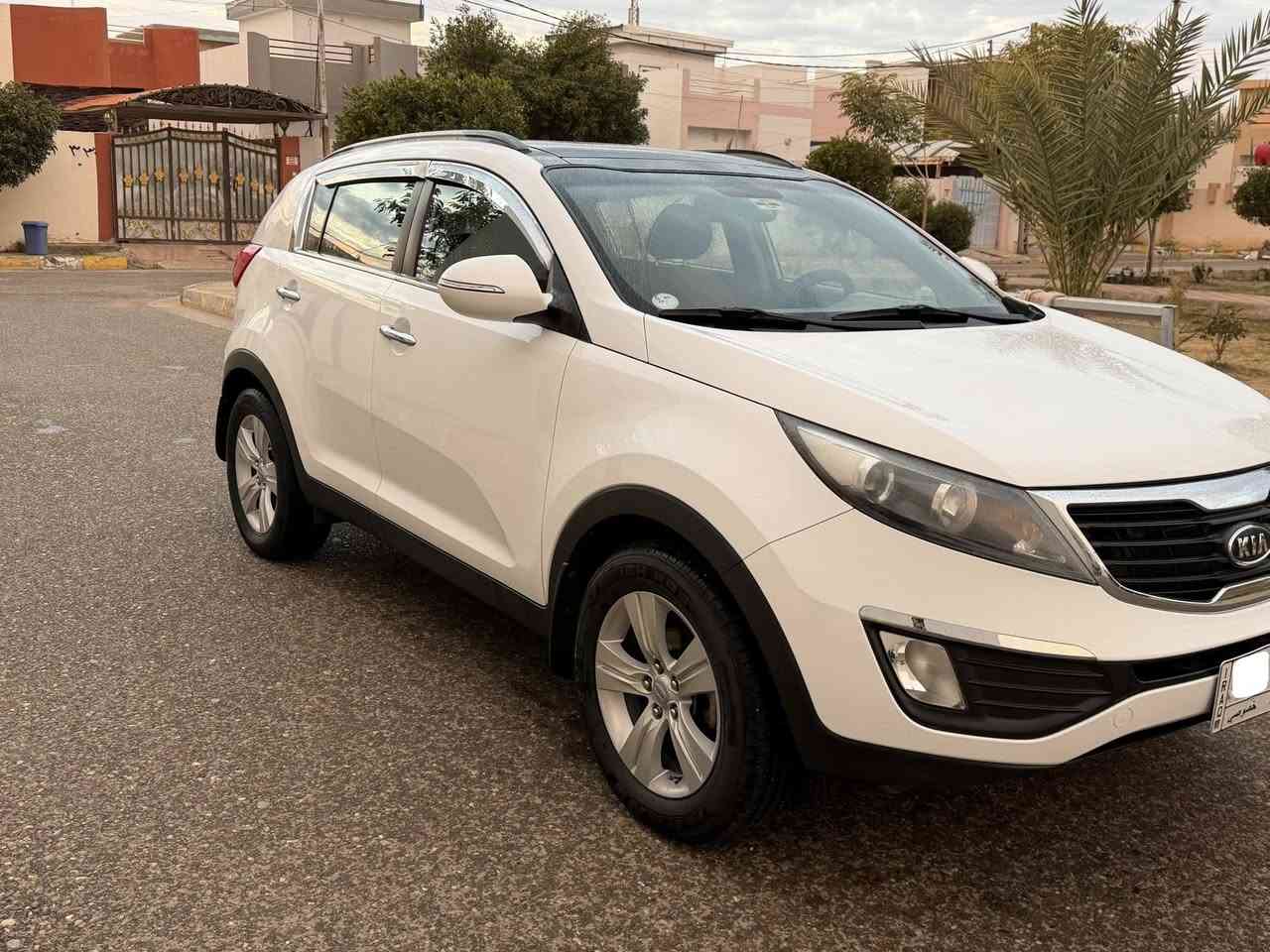 السلام عليكم 
للبيع كيا سبورتج خليجي📣 
الموديل : 2011 
رقم : بغداد
حجم المحرك : 2000 دوش 
ماشية : 111 الف

ملاحظة : السيارة جديدة ونظيفة وأحلى من الصور 
السعر : 140$ 
رقم الهاتف : ***********
العنوان : ألانبار-الرمادي
