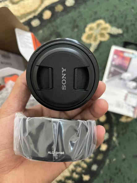 عدسه سوني 50mm فتحه عدسه 1.8عزل فول 
جديده استخدامه بس فتحت كرتونه سبب بيع اريد 42.70
شراي ***********مكان السماوه
