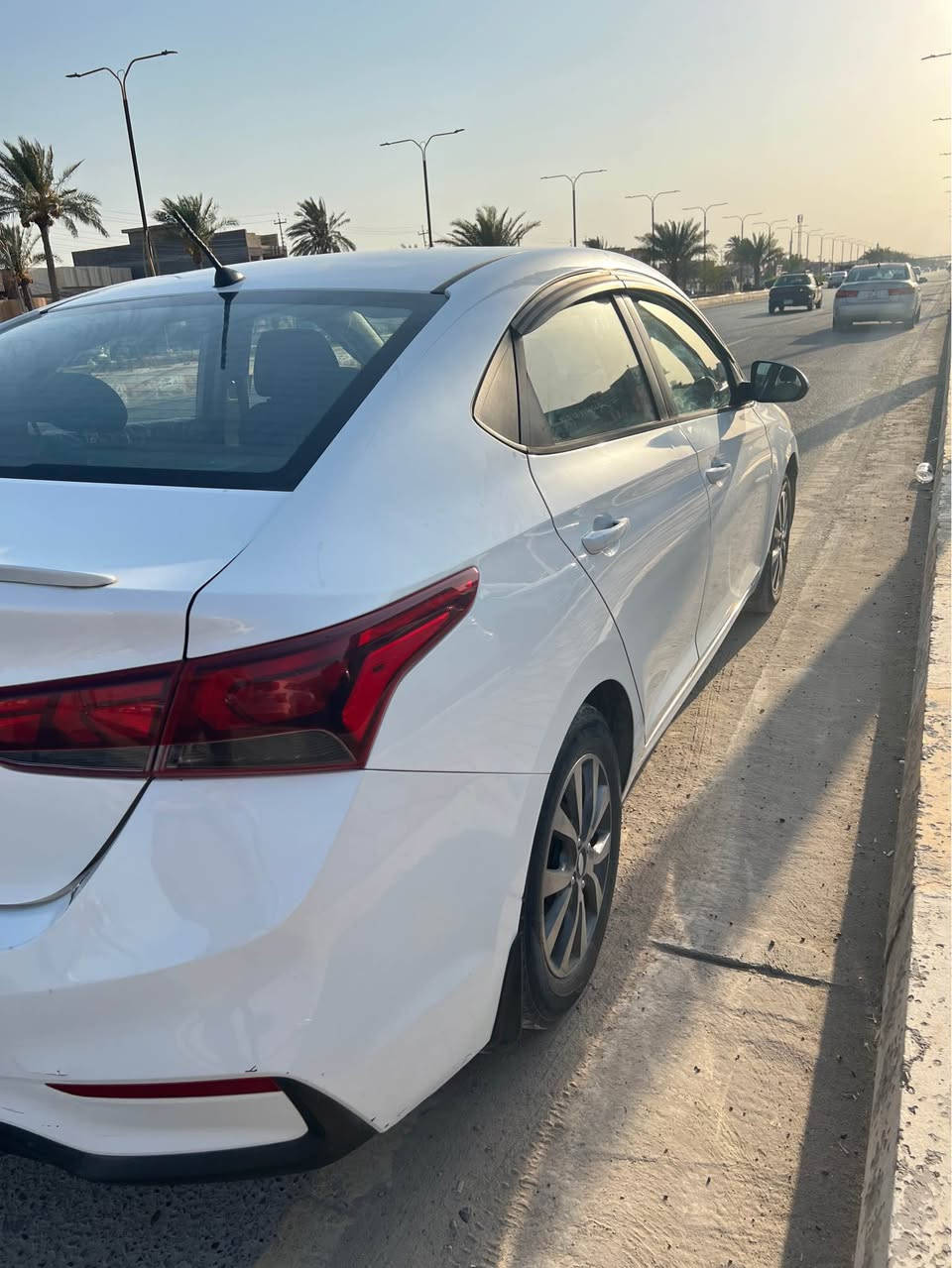 اكسنت 2019 
ضرر قطعتين بنيد وباب السايق بدون دواخل
محرك لاتبخير ولا تنقيص كير مكفول تبريد تدفئه 
مواصفات تحكم استيرن 
ثلاث انظمه بالگير سبورت/ايكو اقتصادي /عادي
سياره جاهزه للاستفسار *********** وبيه واتساب 
والسعر ع خاص الفلوجة, الأنبار
