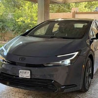 تويوتا بريوس 2025 بلكن 3 انظمة هايبرد وبانزين وكهرباء  حادث السياره صب...