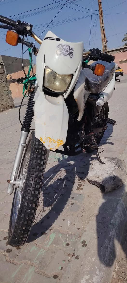 دراجه البيع تصال عله رقم ‭٠٧٧٦ ٢٤٠ ١٣٧١‬مكانه بغداد زعفرانيه كاطعه زنجيل بس
