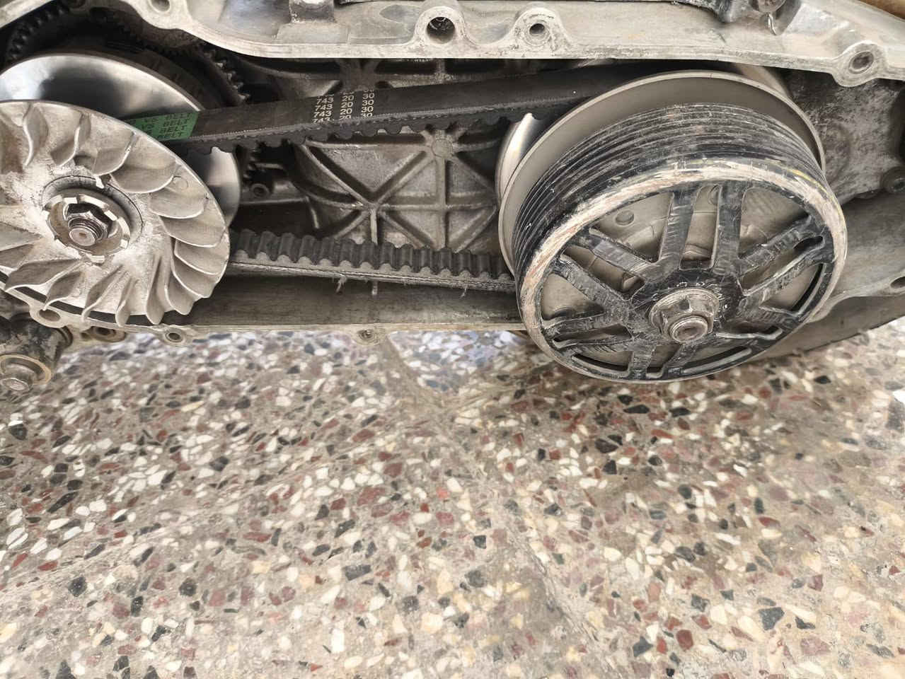 سلام عليكم شباب سكنس فحل كابريتر الدراجة خير من الله تخبل نكرة سلف هندر مابيها مكاني حي العامل الدراجة مرتباها علئ ايدي ويرادلها ترتيبات بصيطة متواجد واتساب السعر 350بيها مجال بسيط كلششش فقط *********** اي ستفسار راسلني
