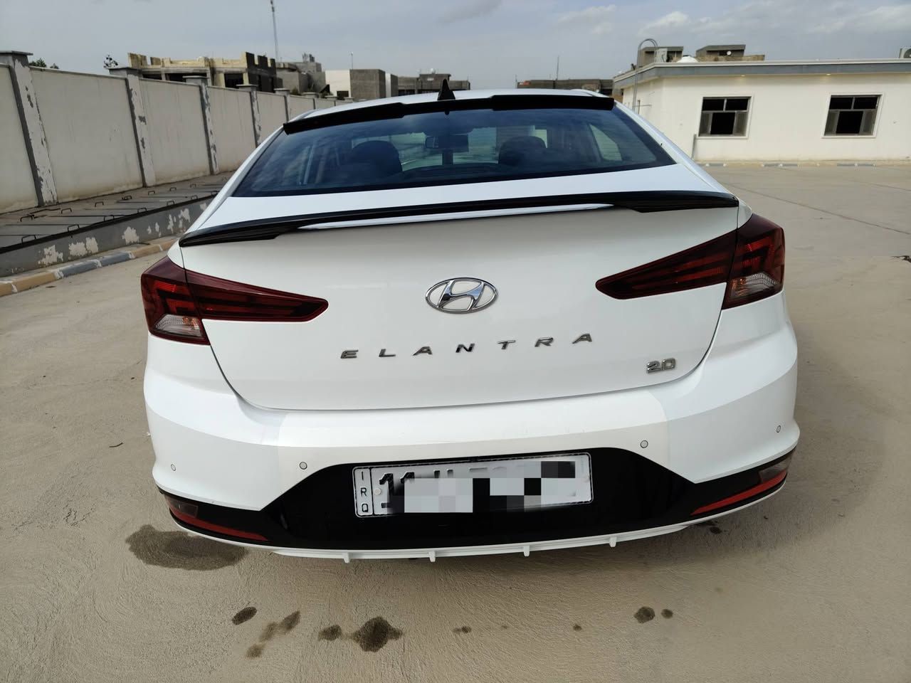 🚘 للبيع | هيونداي النترا 2019 خليجي 🚘
🔹 رقم بغداد (إنكليزي) بأسمي
🔹 كفالة عامة
🔹 الممشى: 107 ألف كم
🔹 محرك وكير وكالة
🔹 فول أبشن (واحد على واحد)

المواصفات: ✅ كاميرا أمامية وخلفية
✅ فتحة سقف (سلايد)
✅ داخلية جلد
✅ زنون
✅ بصمة تشغيل
✅ قطعتا تبريد
✅ تحكم بالستيرن
✅ مرايا شفط
✅ شاشة كبيرة
✅ أنظمة قيادة
✅ يدات نيكل
✅ حساسات أمامية وخلفية

ملاحظة: يوجد  بارد بحجم الإصبع في الهلال الأيمن فقط، ولا يوجد غيره.
السعر المطلوب 167$

📍 الموقع: الأنبار - الفلوجة

📞 ***********
