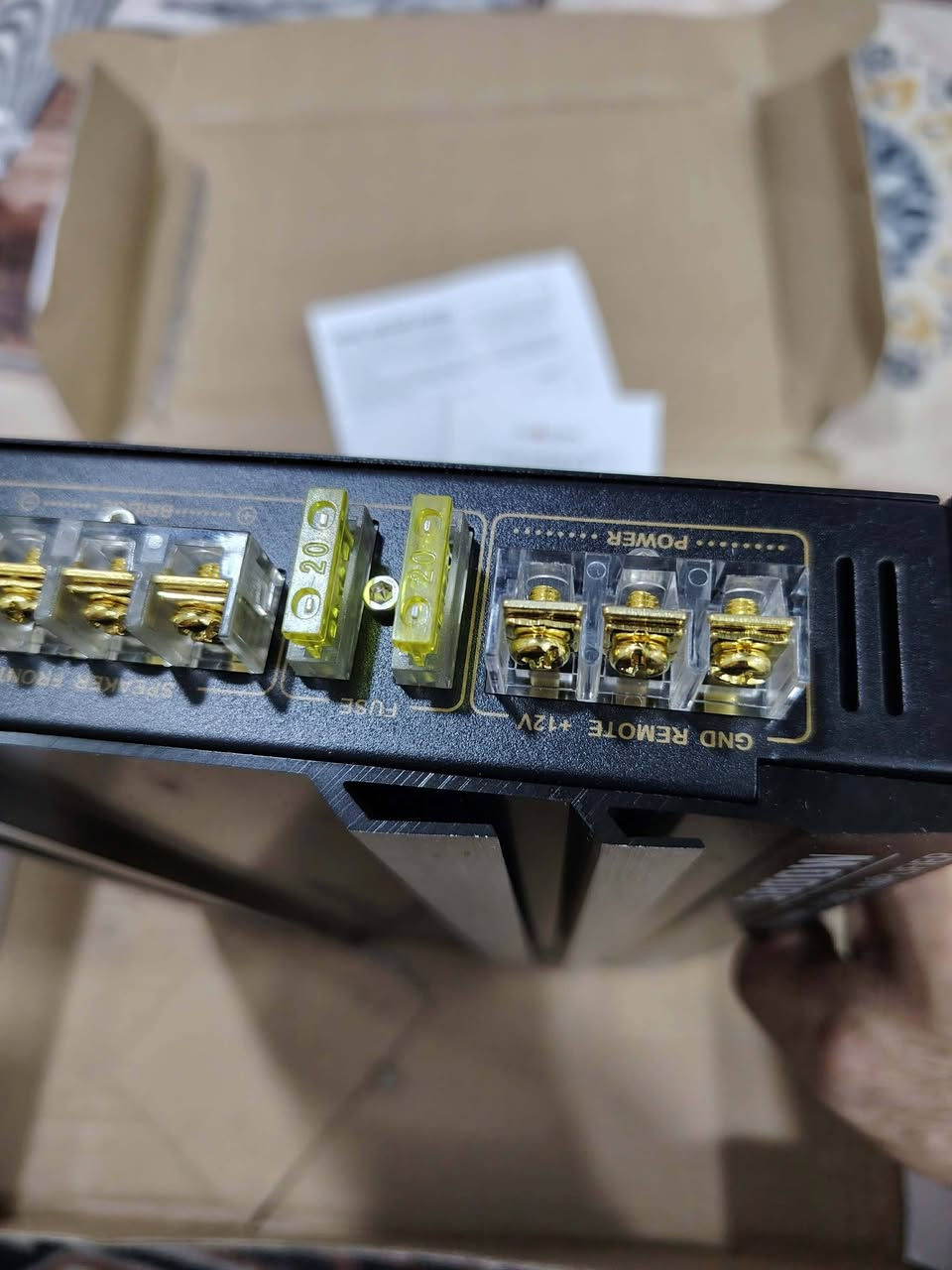 مضخم صوت بهذا الشكل 
جديد غير مستخدم


**إذا كنت صاحب هذا الإعلان وتريد حذفه لأي سبب، رجاءا أرسل رسالة إلى الدعم الفني**