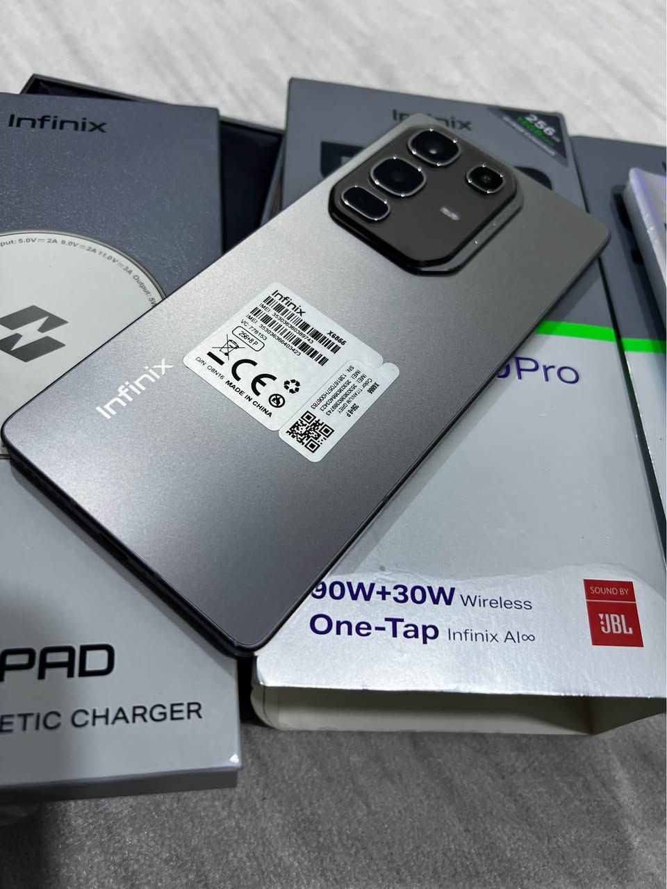 Infinix note50pro 
انفنكس نوت 50برو 
جهاز غني عن التعريف نضام ماك سيف 
جهاز ممستعمل شلع آخ الجديد 
مكاني الكوت حي الحكيم 
*********** استفسار واتساب 
السعر 350 قفل قفل دهل اوران, واسط
