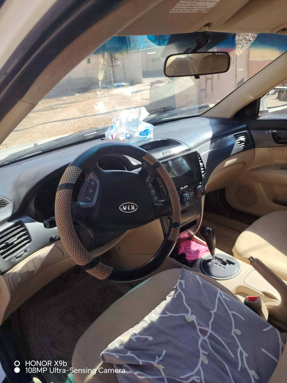 السلام عليكم اوبتيما 2009خليجي  للبيع مكينه 2000 رقم بابل بسمي كفاله عامه السياره من مكينه كير حداديه تخم تاير ماعايزه كل نقص جاهزه السياره بيه بارد جوه القبق البانزين فقط والباقي كفاله
المكان بابل الشوملي السعر 125 وبيه مجال للأستفسار اكثر الاتصال على الرقم 
***********
