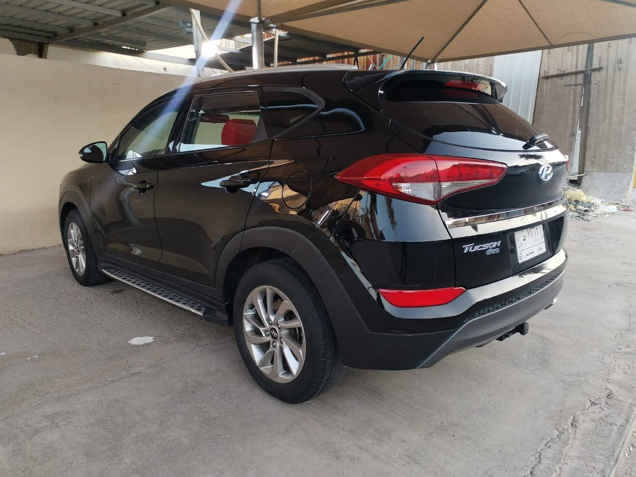 سلام عليكم توسان 2016 داخله كلين بدون حادث بيها فقط جاملغ كلير الامامي الايسر بدون ايرباك بدون دواخل ماشيه 109 mi مكينه 1600 تيربو سعر 141 وبيها مجال بسيط مكاني بغداد الكرخ رقمي ***********
